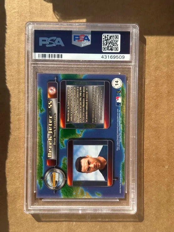 2000 Pacific Invincible Eyes of the World Derek Jeter PSA 10 POP 1 GEM MINT RARE