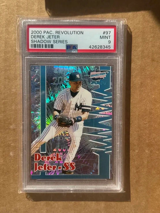 Derek Jeter 2000 Pacific Revolution #97 SHADOW SERIES 29/99 - PSA 9  Pop 2!